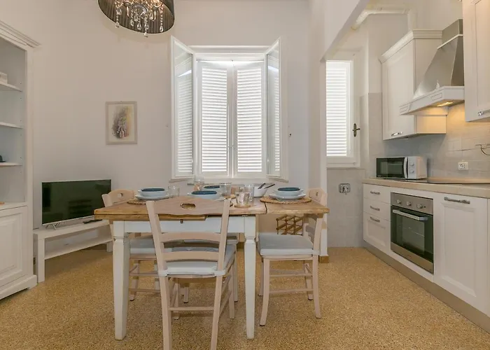 아파트 Brezza Marina *